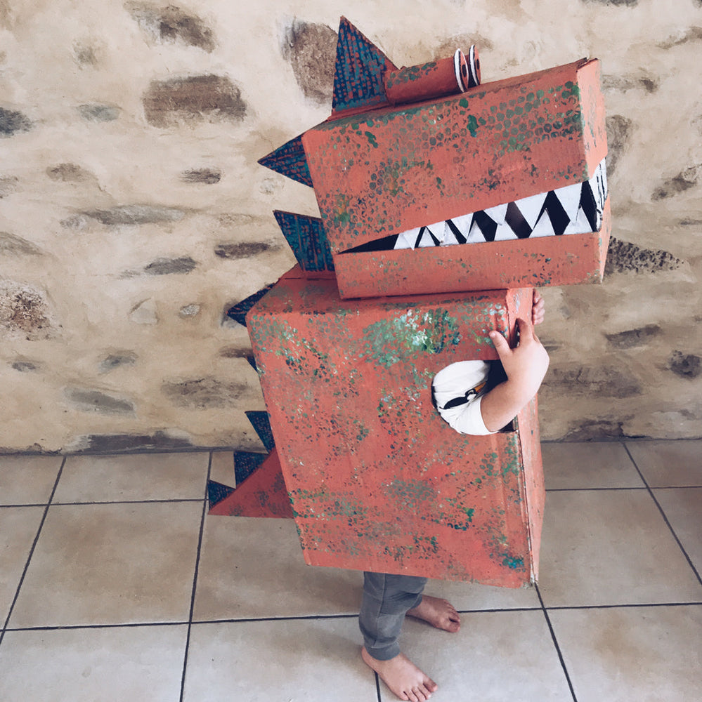 DINOSAUR COSTUME