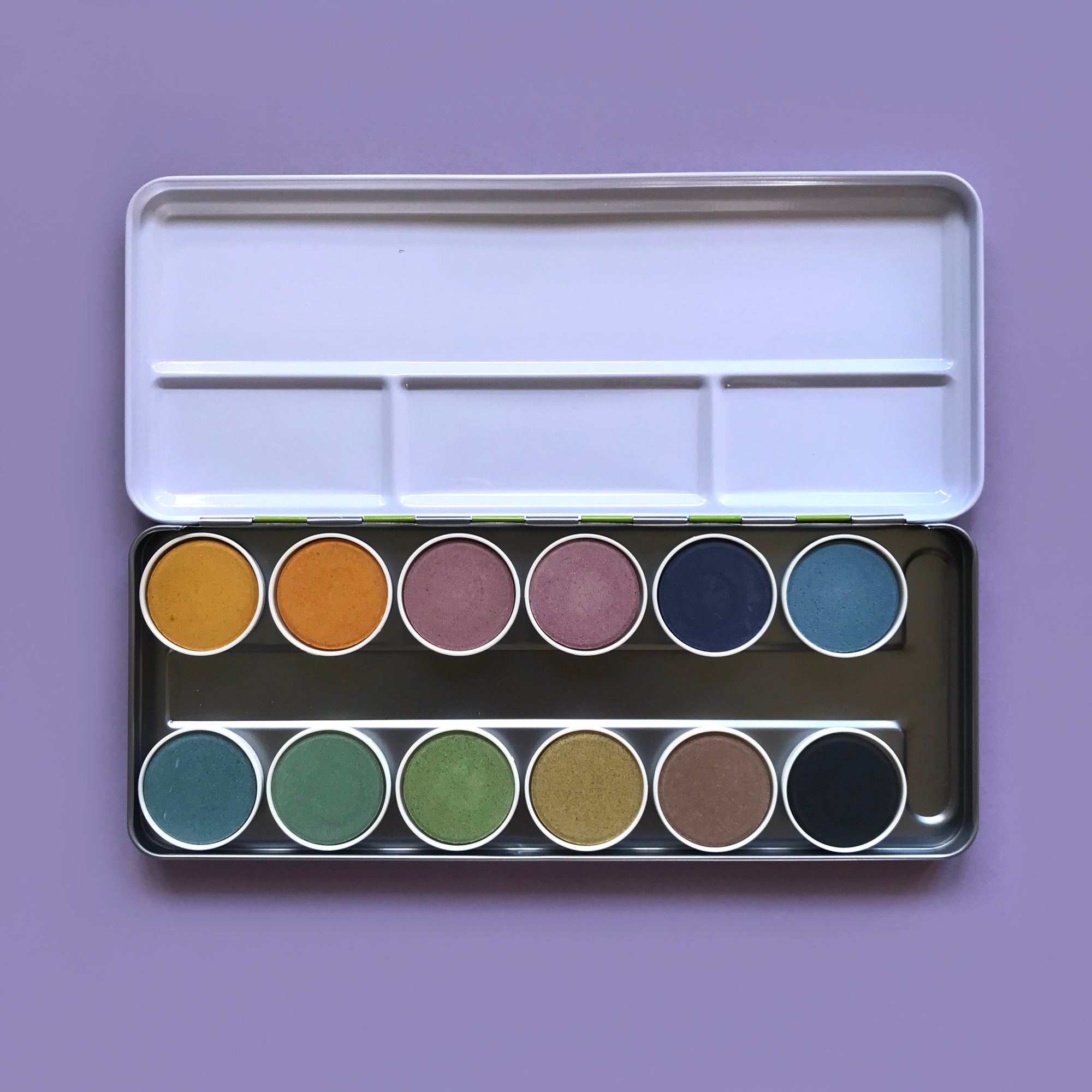 Nawaro 12 Colour Natural Watercolour Paint Set in Metal Case - 40% OFF