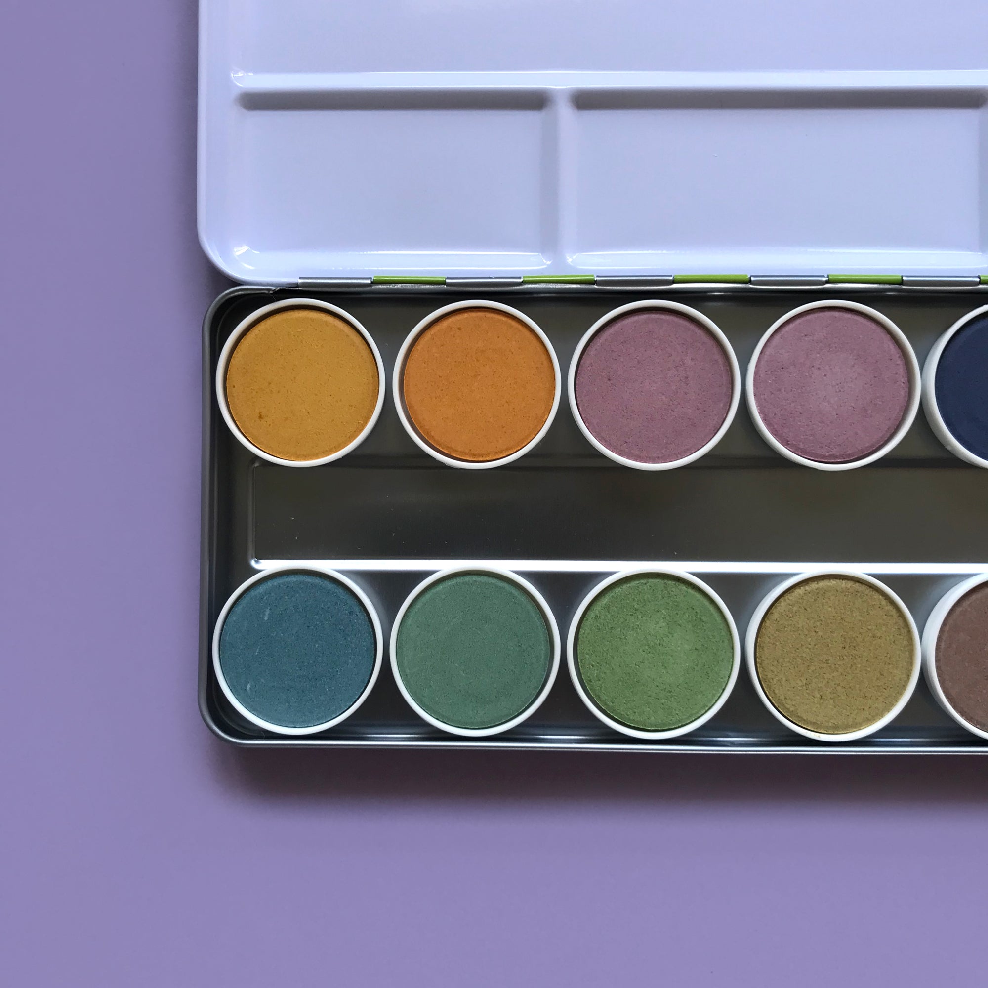 Nawaro 12 Colour Natural Watercolour Paint Set in Metal Case - 40% OFF
