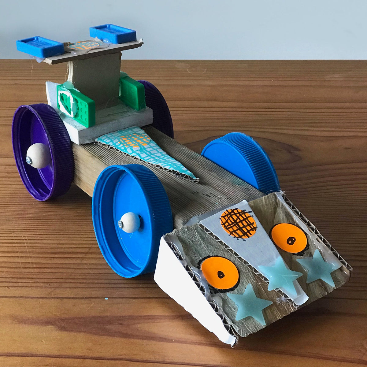 Junk cars kids STEAM art project