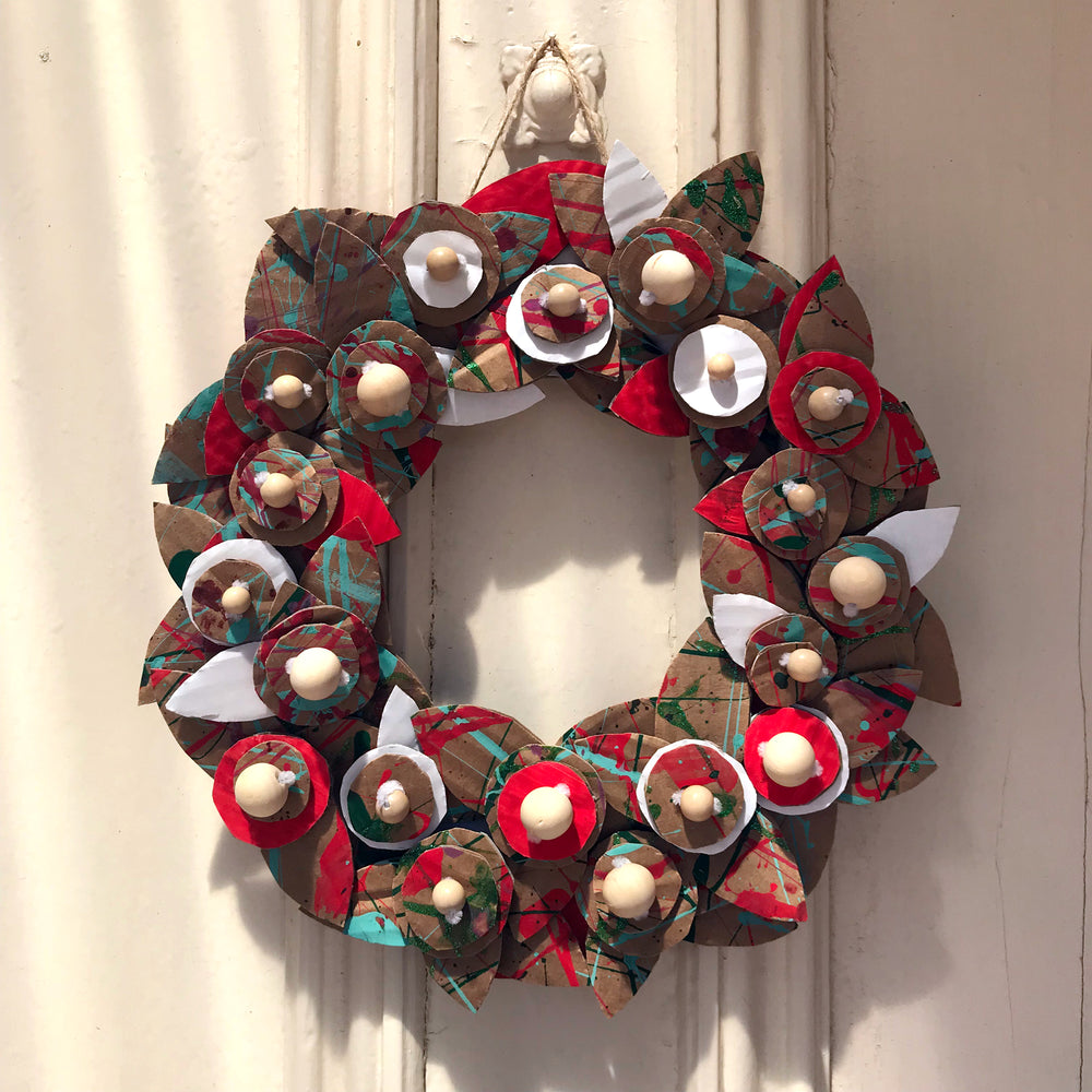 How to make an up-cycled Christmas wreath decoration